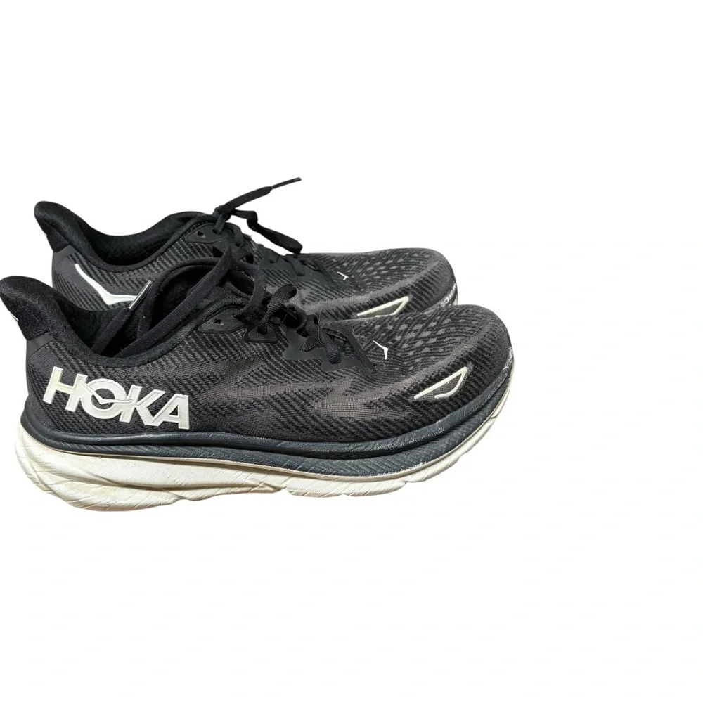 Hoka One One Clifton 9 Women’s 9.5 Running Walking Outdoor‎ Black White - Picture 2 of 8